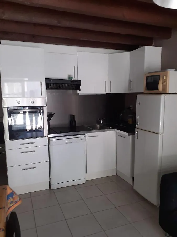 Апартаменты Maison De Village Savignac-Les-Ormeaux